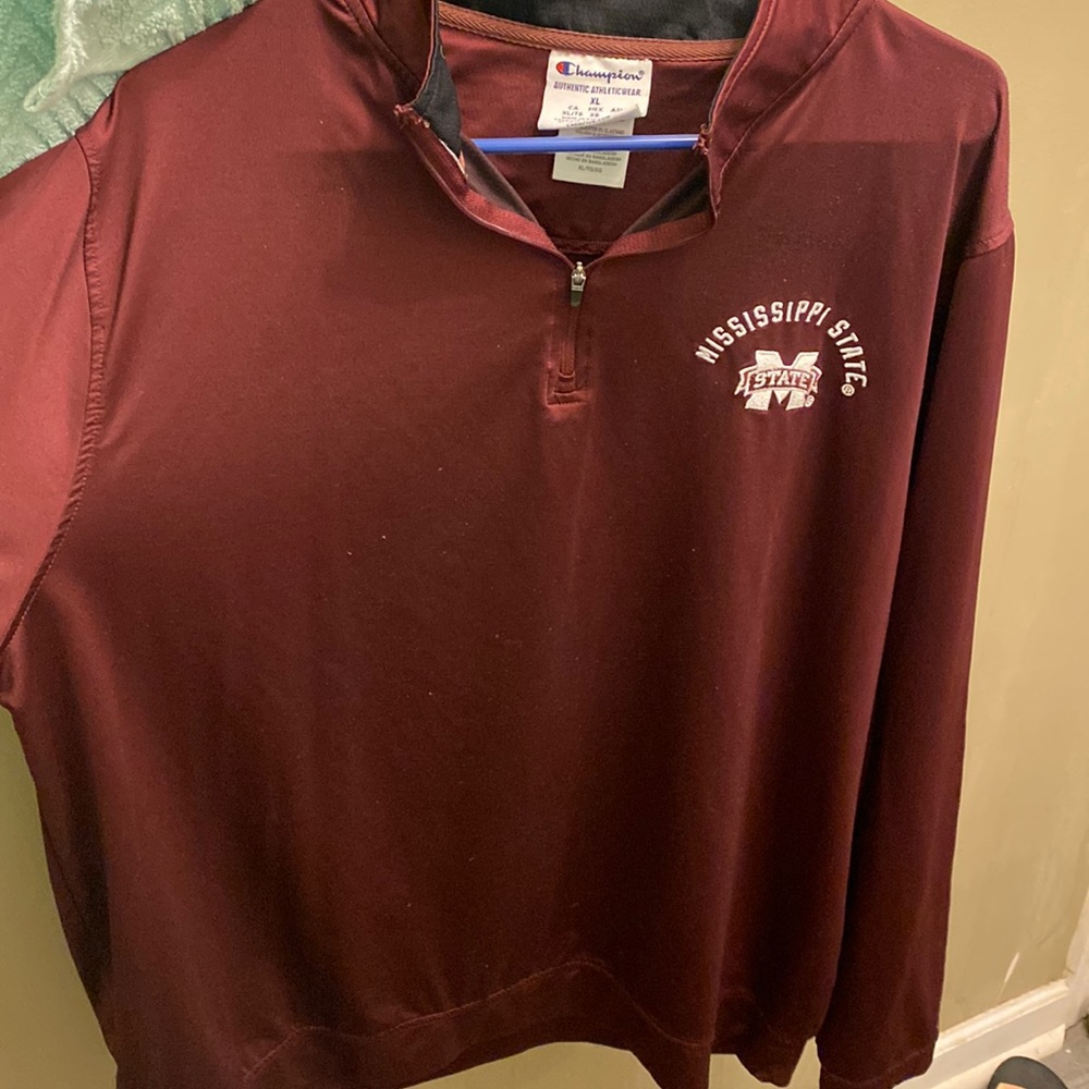 Men’s xlarge Mississippi State pullover